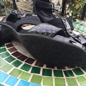 Aetrex shoes